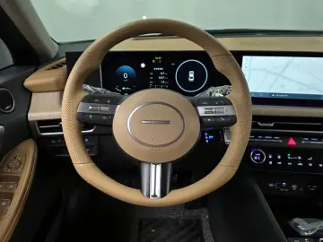 2025 Hyundai Sonata с пробегом 6 917 км