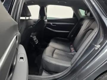 2025 Hyundai Sonata с пробегом 9 775 км