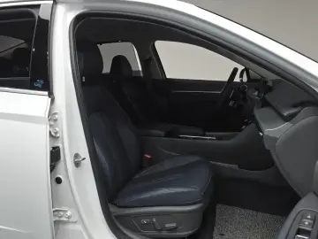 2024 Hyundai Sonata с пробегом 9 494 км