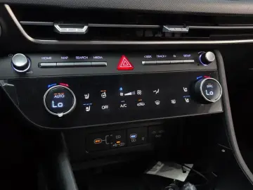 2025 Hyundai Sonata с пробегом 9 775 км
