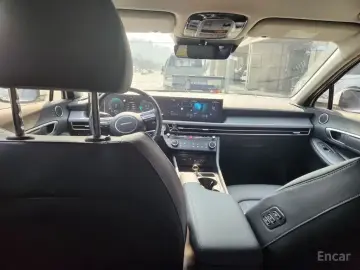 2025 Hyundai Sonata с пробегом 13 790 км