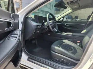 2025 Hyundai Sonata с пробегом 13 790 км