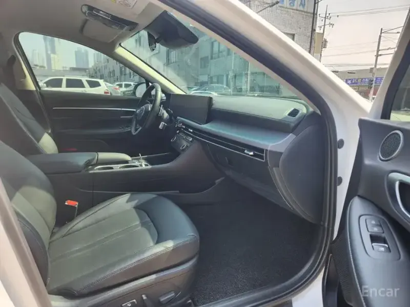 2025 Hyundai Sonata с пробегом 13 790 км