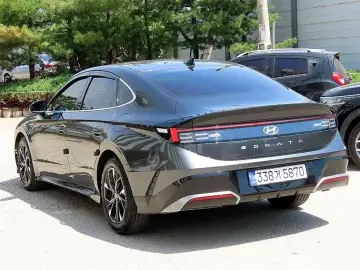 2025 Hyundai Sonata с пробегом 15 077 км