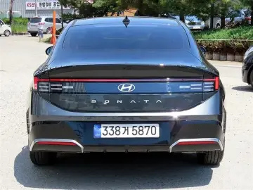 2025 Hyundai Sonata с пробегом 15 077 км