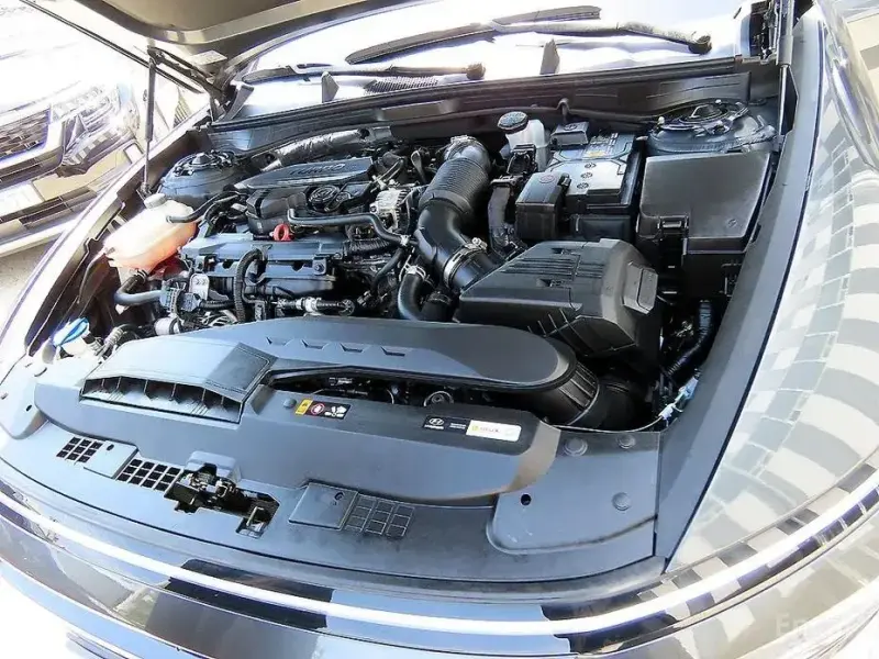 2025 Hyundai Sonata с пробегом 15 077 км