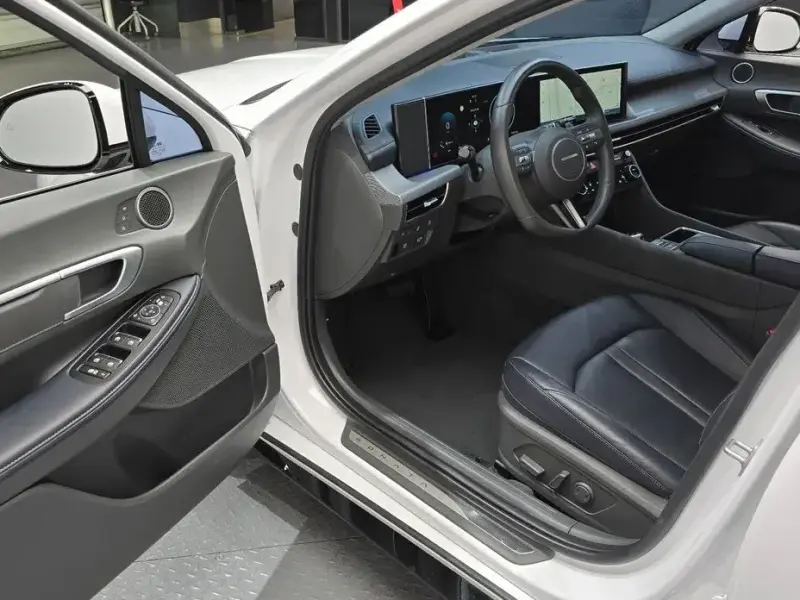 2023 Hyundai Sonata с пробегом 46 801 км
