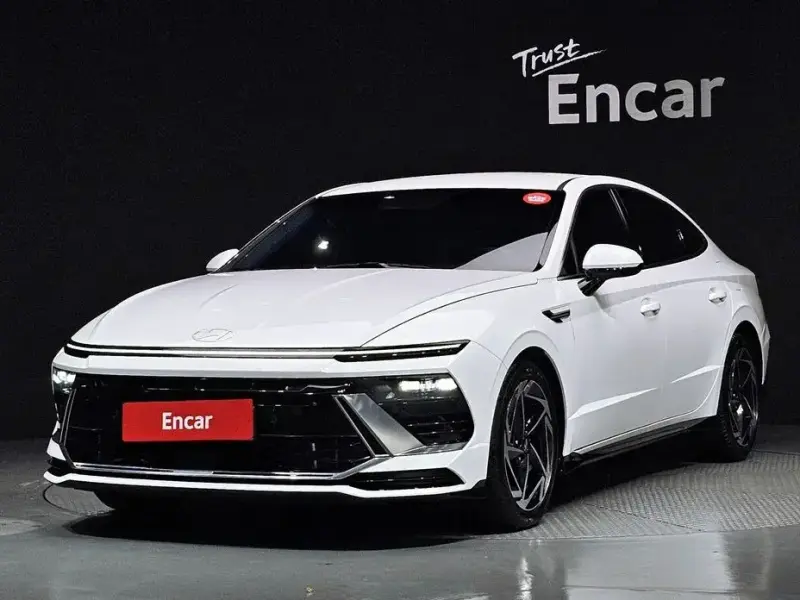 2023 Hyundai Sonata с пробегом 33 127 км