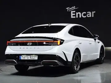 2023 Hyundai Sonata с пробегом 33 127 км