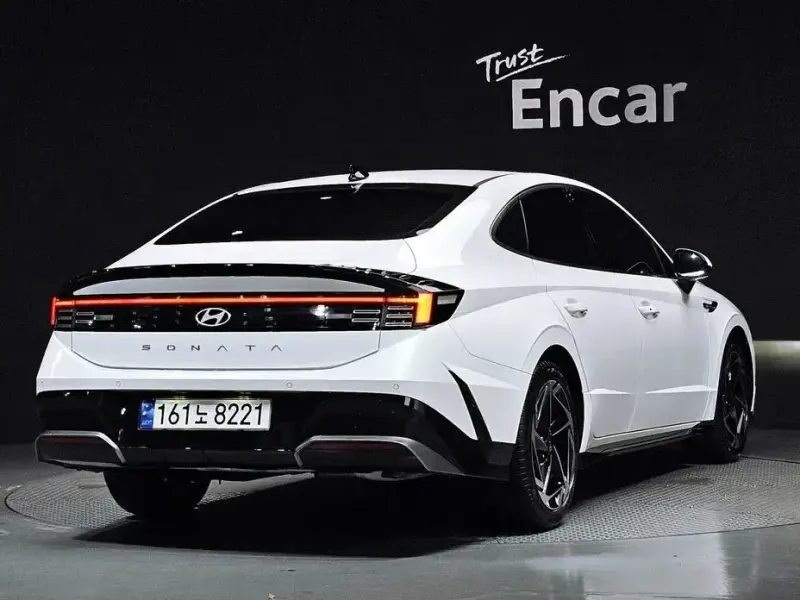 2023 Hyundai Sonata с пробегом 33 127 км