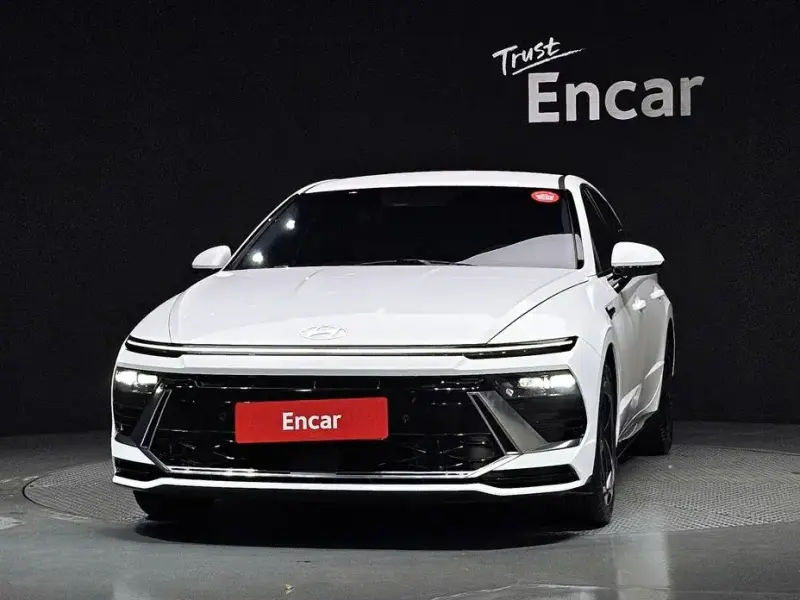 2023 Hyundai Sonata с пробегом 33 127 км