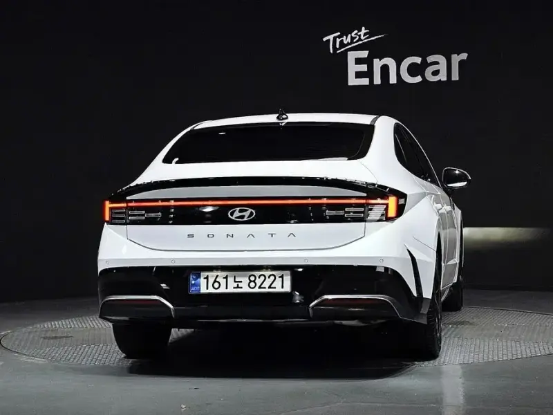 2023 Hyundai Sonata с пробегом 33 127 км