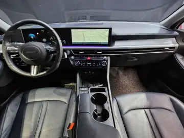 2023 Hyundai Sonata с пробегом 33 127 км