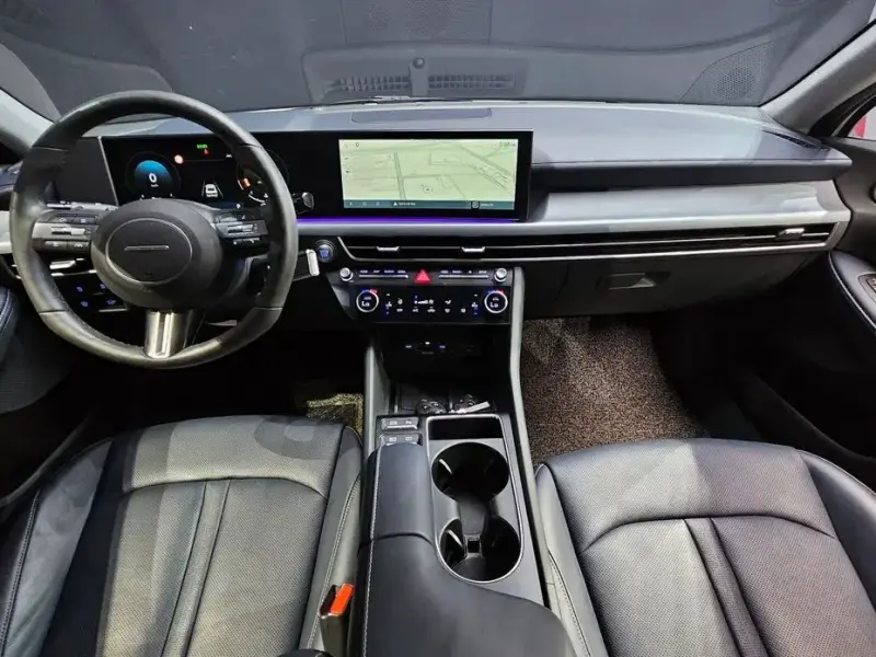 2023 Hyundai Sonata с пробегом 33 127 км
