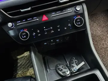 2023 Hyundai Sonata с пробегом 33 127 км