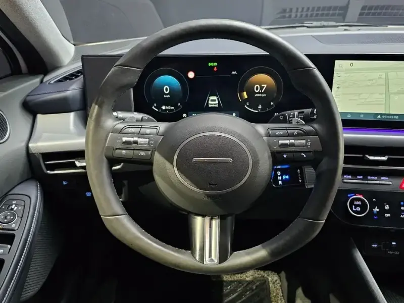 2023 Hyundai Sonata с пробегом 33 127 км