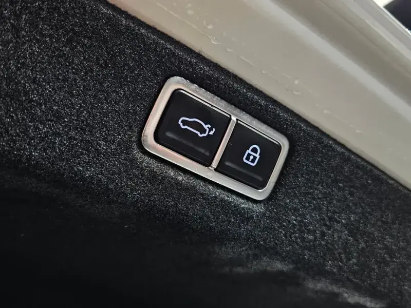 2023 Hyundai Sonata с пробегом 33 127 км