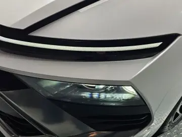 2023 Hyundai Sonata с пробегом 33 127 км