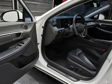 2023 Hyundai Sonata с пробегом 43 454 км