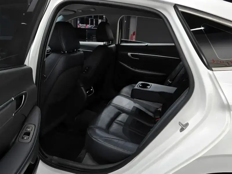 2023 Hyundai Sonata с пробегом 43 454 км