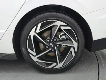 2023 Hyundai Sonata с пробегом 43 454 км