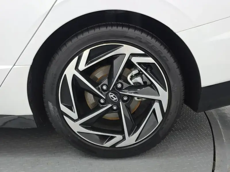 2023 Hyundai Sonata с пробегом 43 454 км