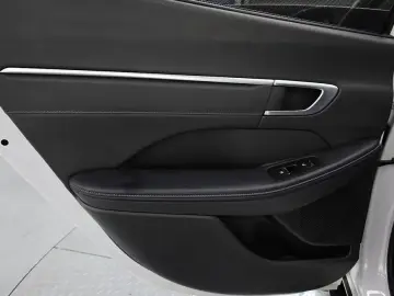 2023 Hyundai Sonata с пробегом 43 454 км