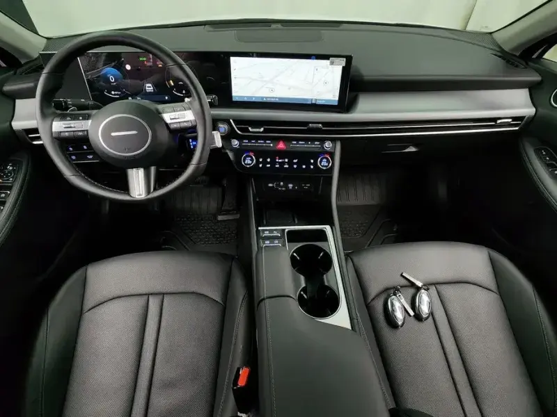 2025 Hyundai Sonata с пробегом 9 402 км