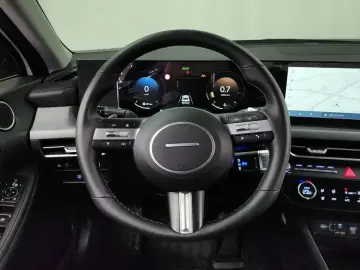 2025 Hyundai Sonata с пробегом 9 402 км