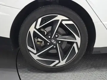 2024 Hyundai Sonata с пробегом 42 820 км