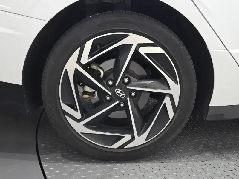 2024 Hyundai Sonata с пробегом 42 820 км