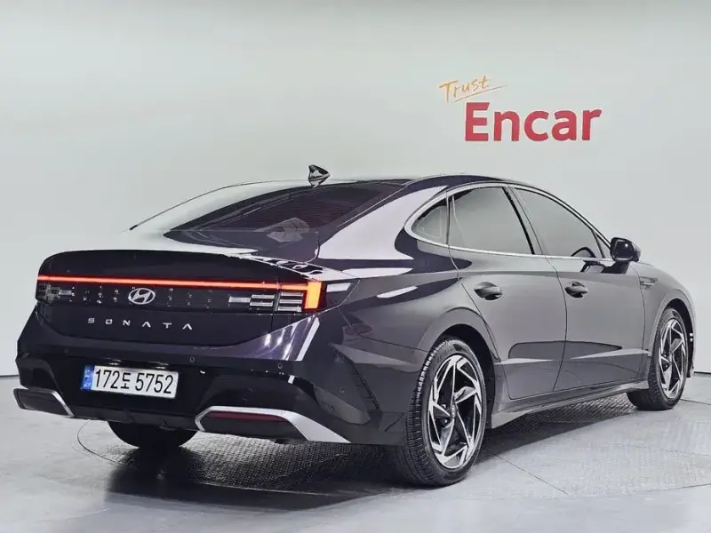 2023 Hyundai Sonata с пробегом 18 428 км