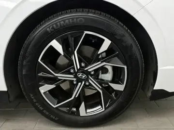 2024 Hyundai Sonata с пробегом 9 252 км
