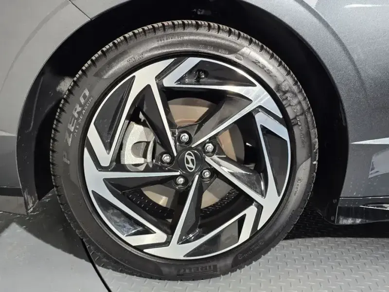 2024 Hyundai Sonata с пробегом 8 236 км