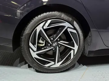 2023 Hyundai Sonata с пробегом 12 622 км