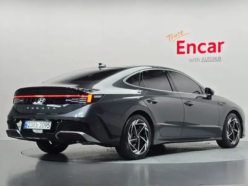 2025 Hyundai Sonata с пробегом 23 625 км