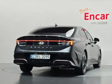 2025 Hyundai Sonata с пробегом 23 625 км
