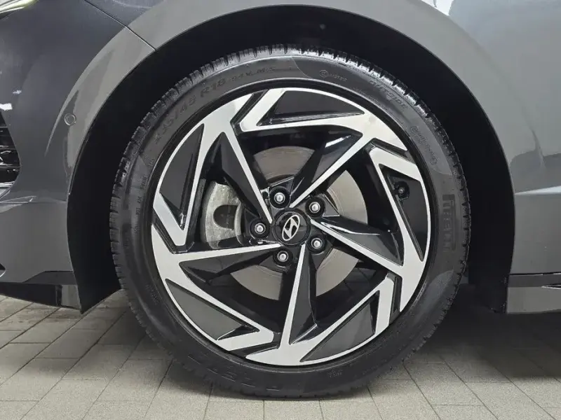 2025 Hyundai Sonata с пробегом 23 625 км