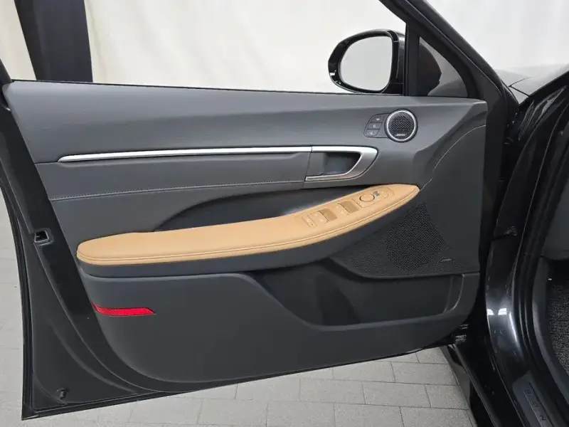 2025 Hyundai Sonata с пробегом 23 625 км