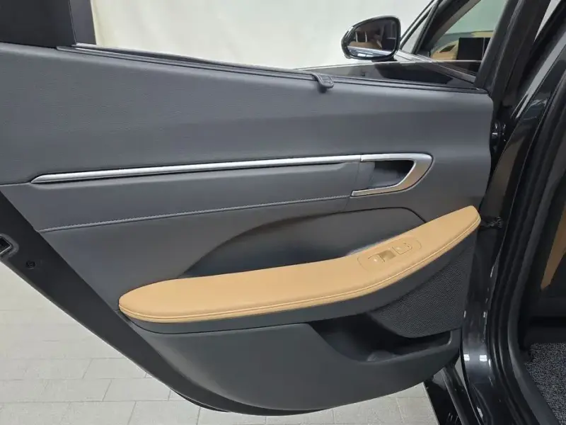 2025 Hyundai Sonata с пробегом 23 625 км