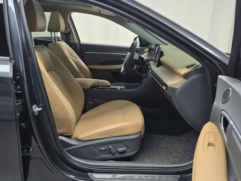 2025 Hyundai Sonata с пробегом 23 625 км
