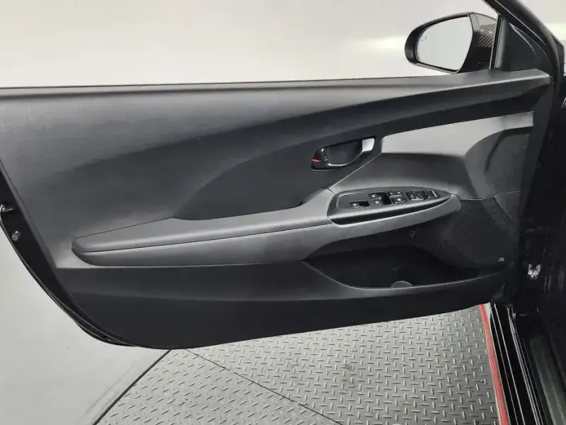 2021 Hyundai Veloster с пробегом 54 200 км