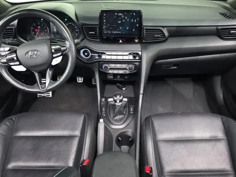 2022 Hyundai Veloster с пробегом 49 726 км