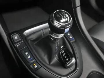 2022 Hyundai Veloster с пробегом 49 726 км