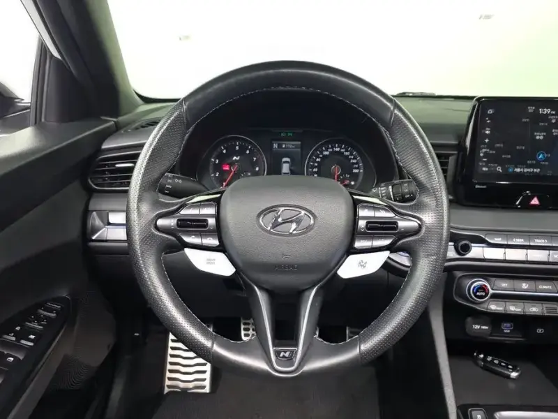 2022 Hyundai Veloster с пробегом 49 726 км