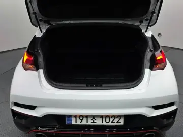 2022 Hyundai Veloster с пробегом 49 726 км