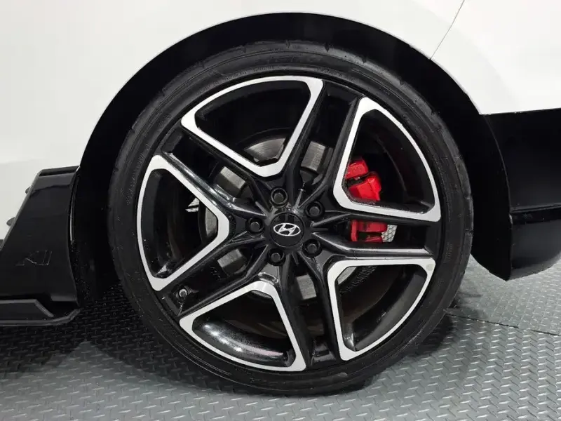 2022 Hyundai Veloster с пробегом 49 726 км
