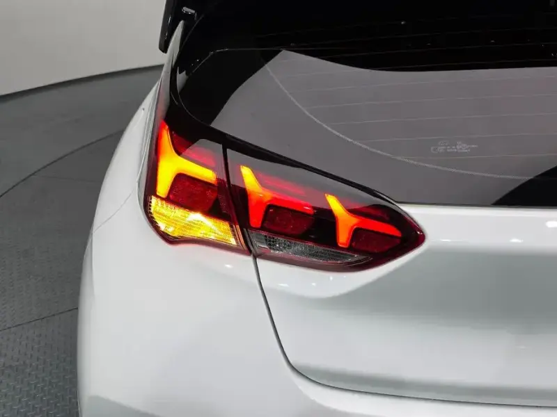 2022 Hyundai Veloster с пробегом 49 726 км