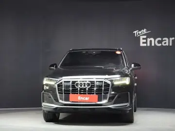 2023 Audi Q7 с пробегом 94 113 км