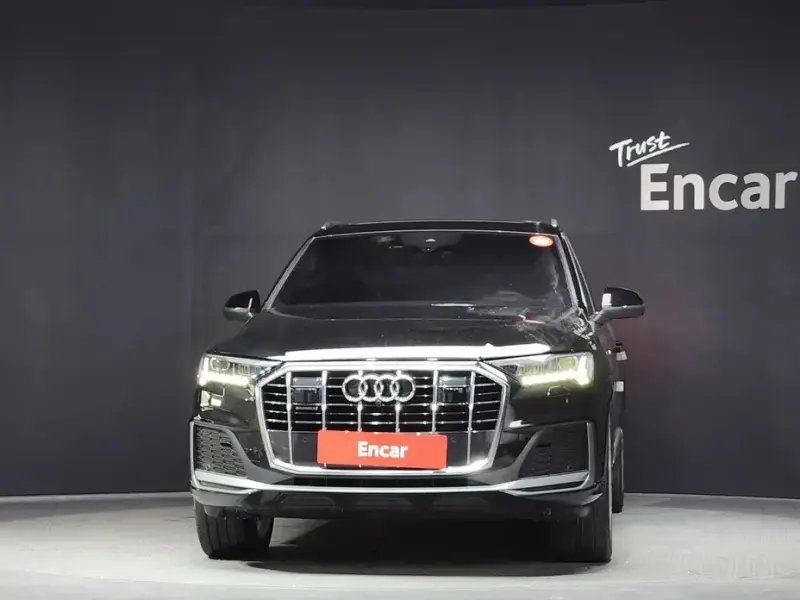 2023 Audi Q7 с пробегом 94 113 км